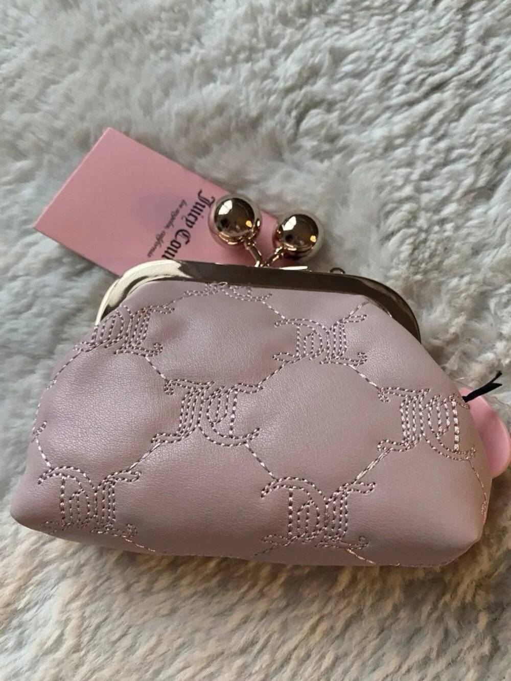 Juicy Couture‎ Flawless Kisslock Coin Purse W/Chain Strap Dusty Blush NEW